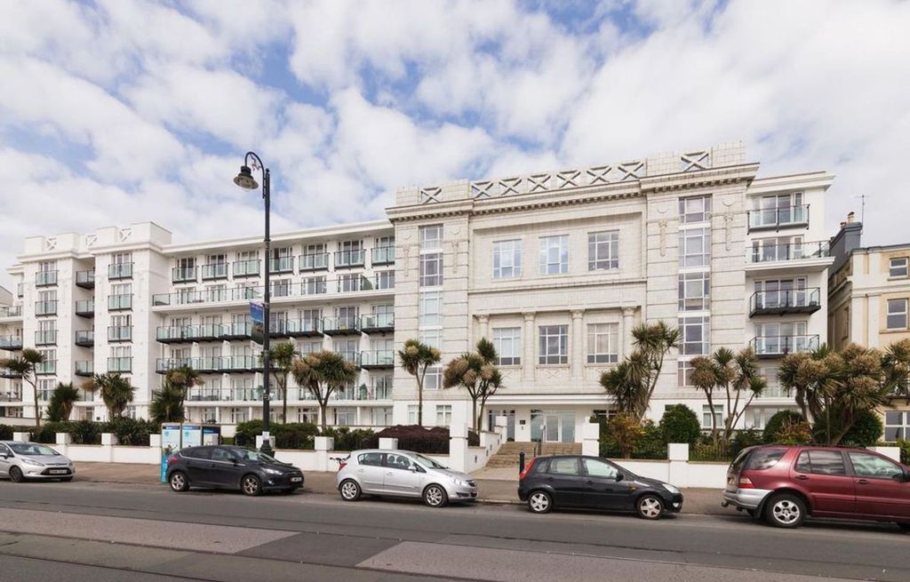 1 bed flat to rentCentral Promenade, Douglas IM2