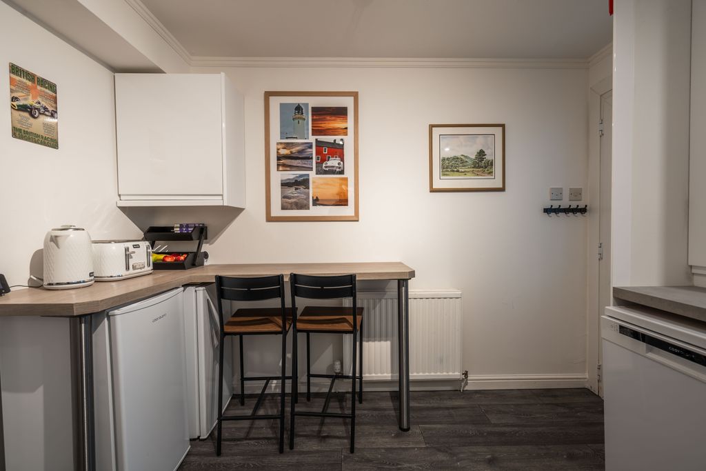 Additional image 8 of 2 bed flat for saleHigh Street, Dunblane FK15