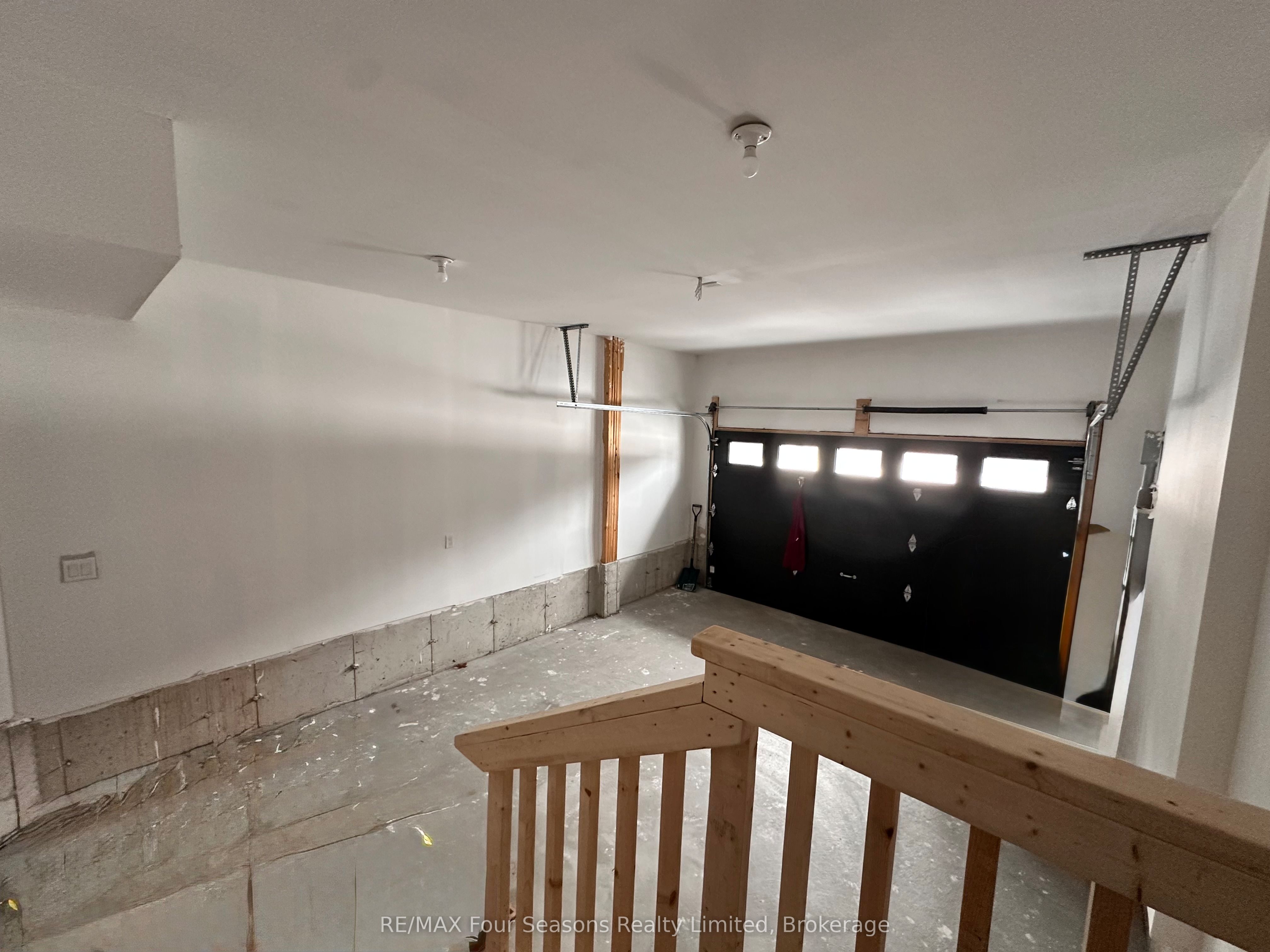 Additional image 4 of 138 Rosie Street, Blue Mountains, ON, N0H 1J0