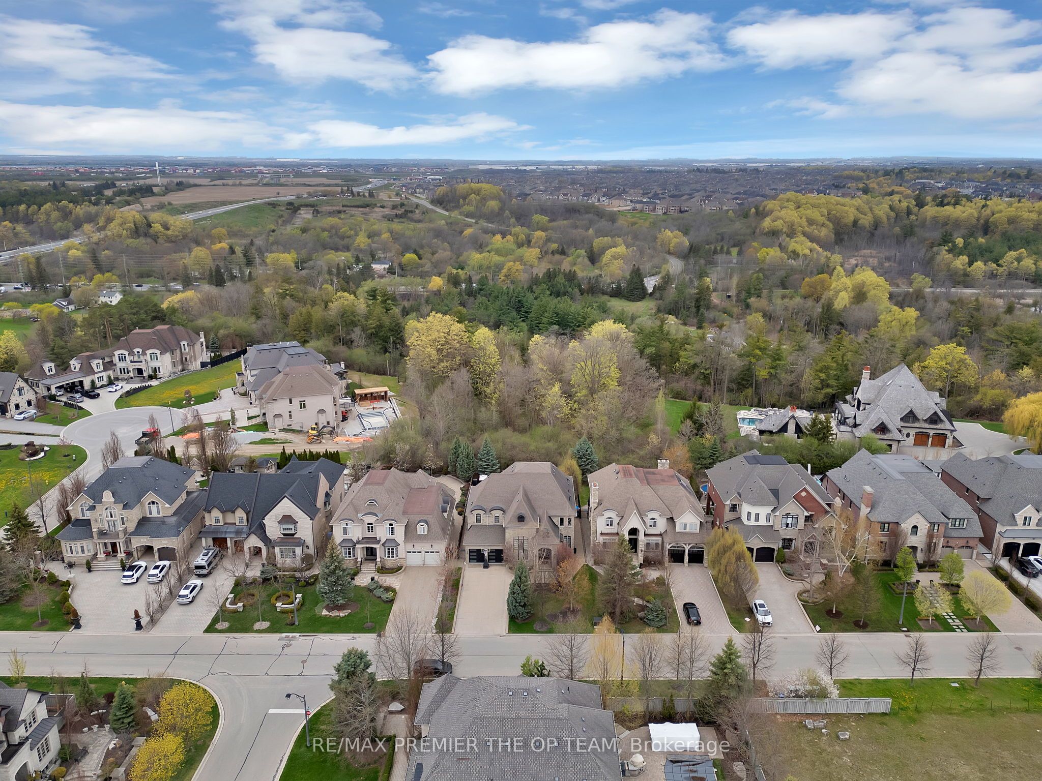 Additional image 4 of 62 Autumn Grove Court, Vaughan, ON, L0J 1C0