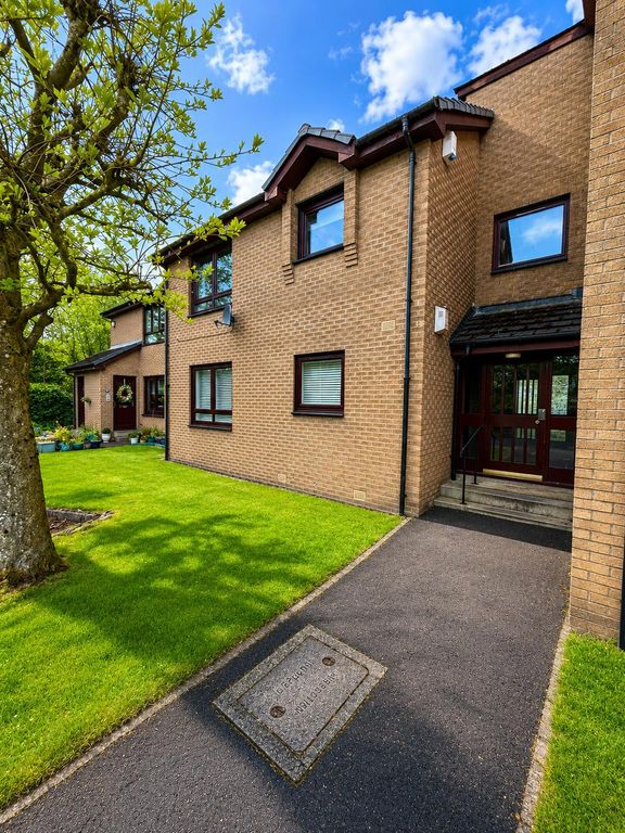2 bed flat to rentHamilton, Lanarkshire ML3