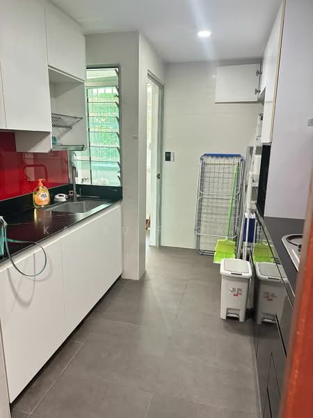 33 Pasir Ris Street 72 photo 3