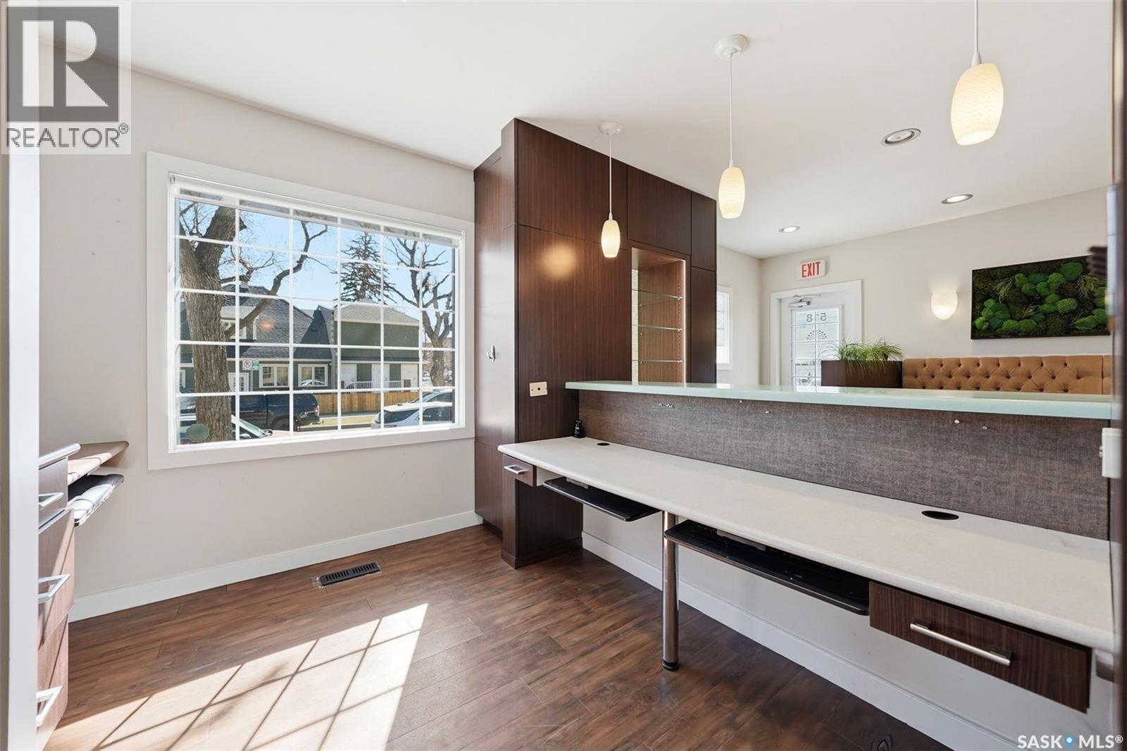 Additional image 5 of 518 Queen Street, Saskatoon, SK, S7K0M5