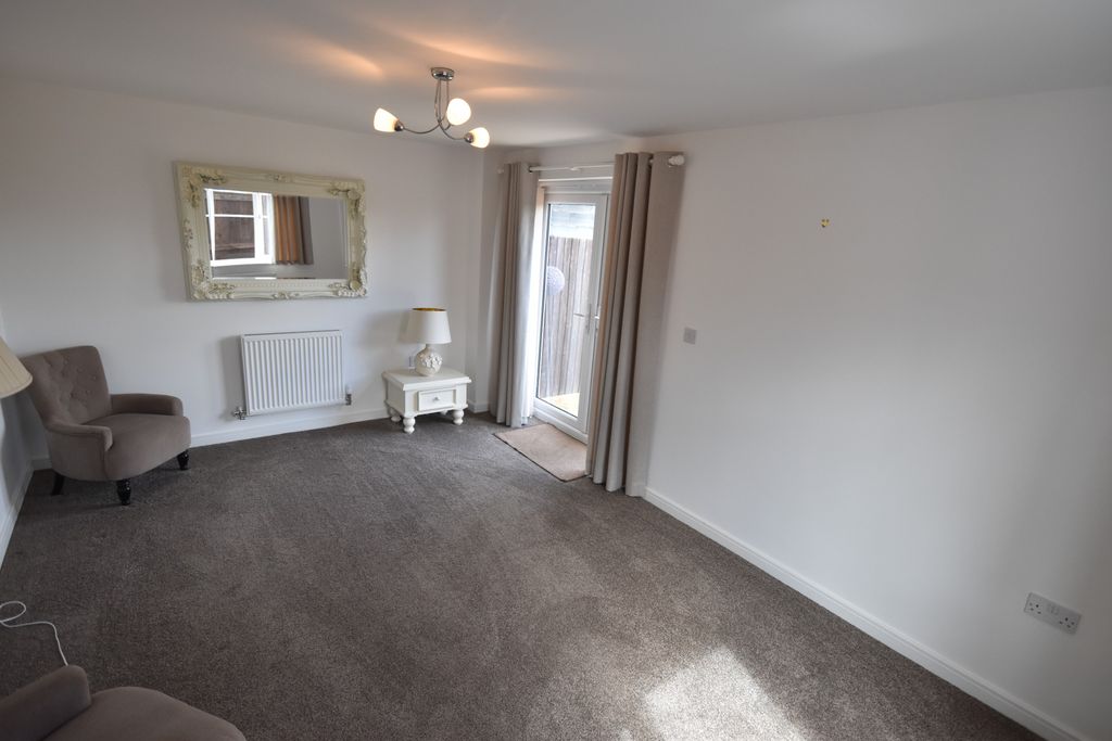 Additional image 2 of 3 bed semi-detached house to rentNant Garw, Cobden Mill, Wrexham LL13