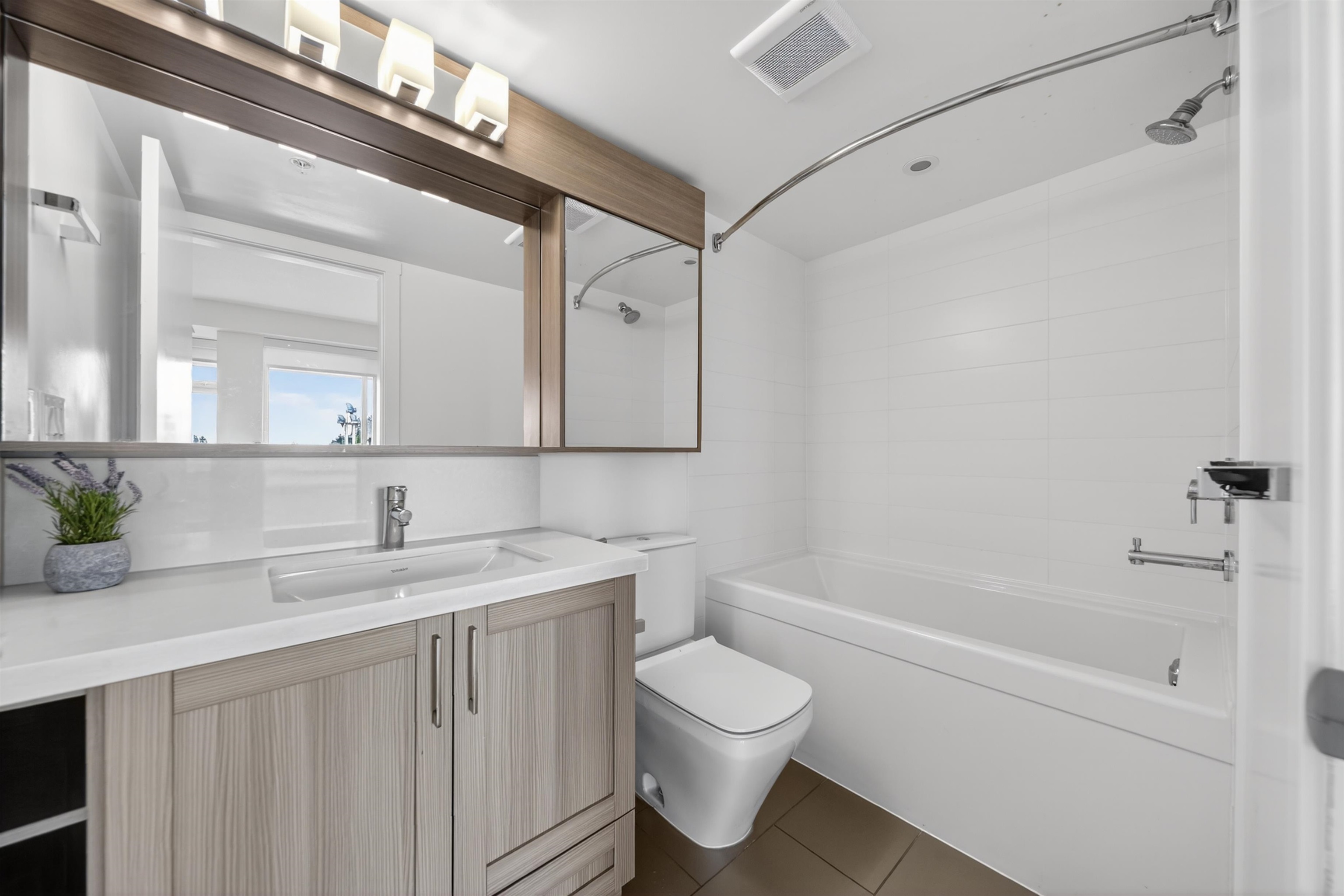 Additional image 6 of 1502-5470 Ormidale Street, Vancouver, BC, V5R 0G6