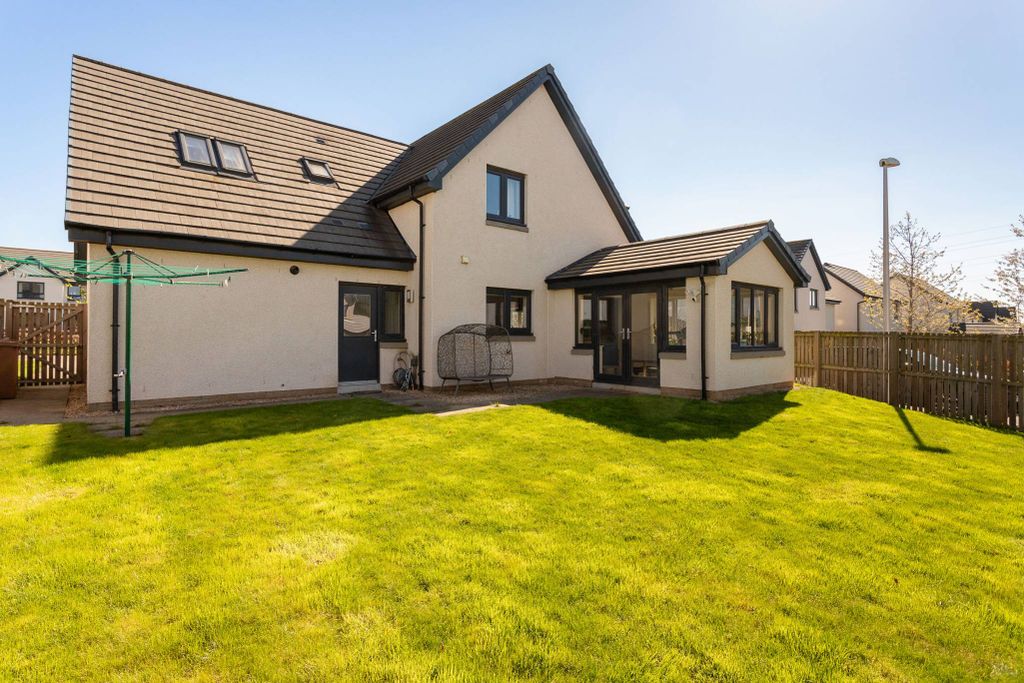 Additional image 25 of 4 bed detached house for saleStrathgray Road, Dundee DD2