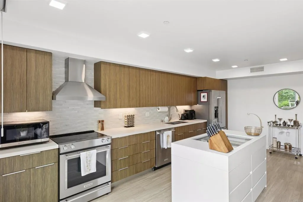 Additional image 34 of 2885 B Street, San Diego, CA 92102