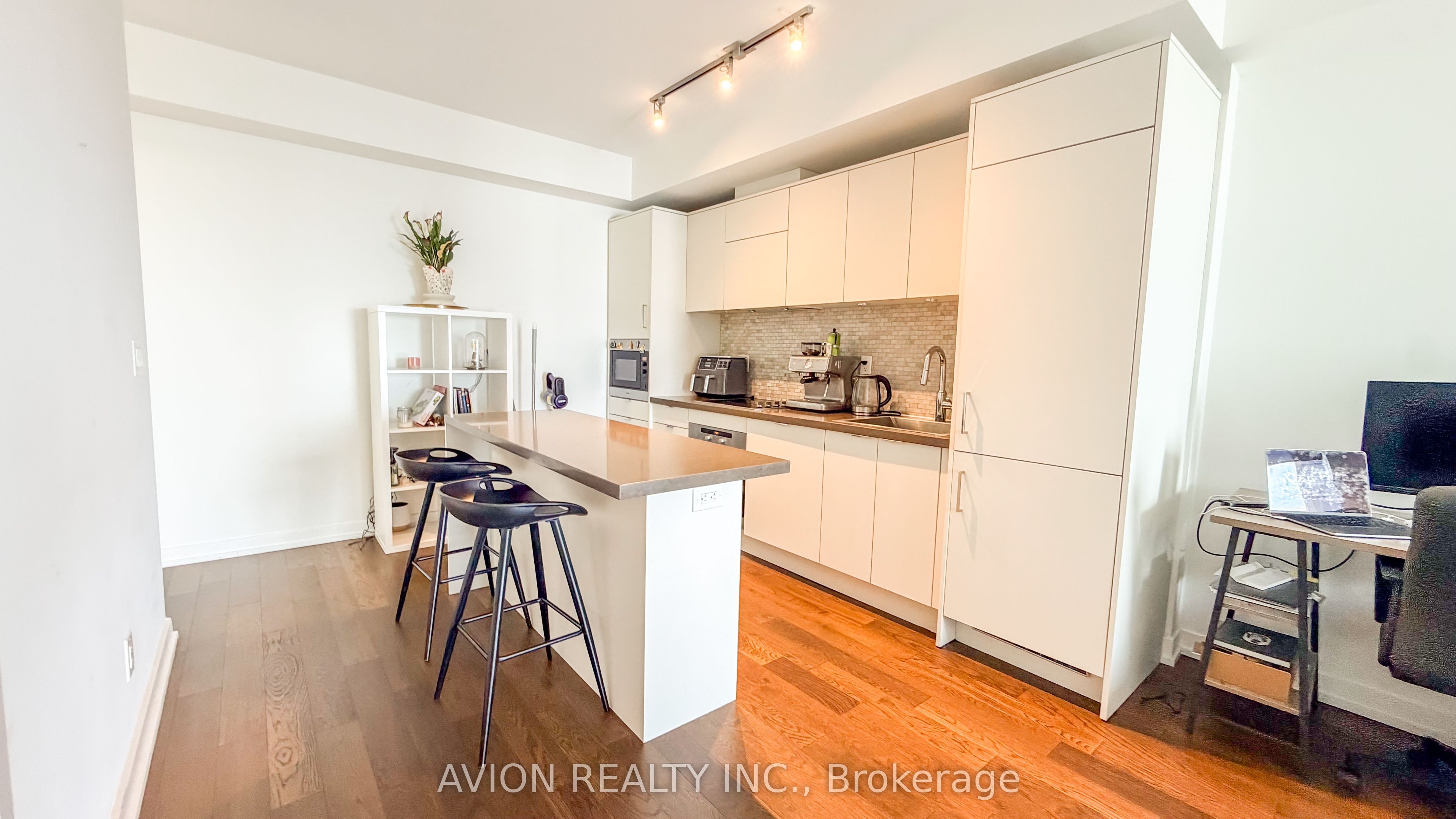Additional image 5 of 3510-21 Widmer Street, Toronto, ON, M5V 0B8