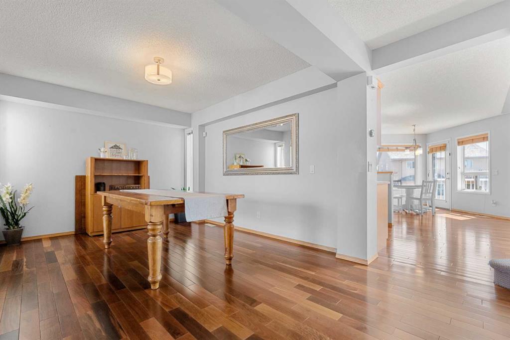 Additional image 6 of 136 Coral Springs Landing NE, Calgary, AB, T3J 3T5