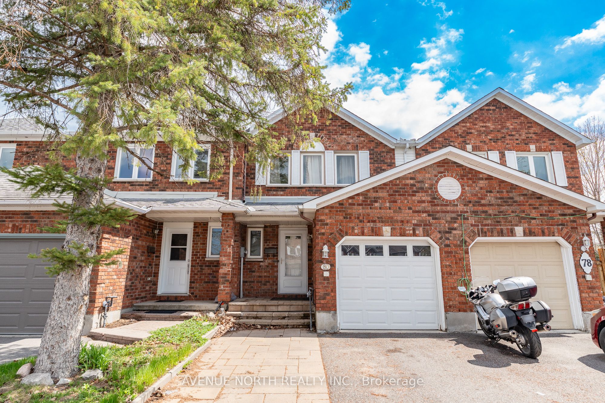 80 Woodbury Crescent, Ottawa, ON, K1G 5E1