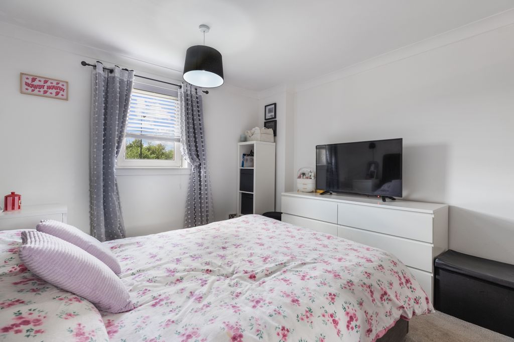 Additional image 21 of 2 bed flat for saleNairn Place, Clydebank G81