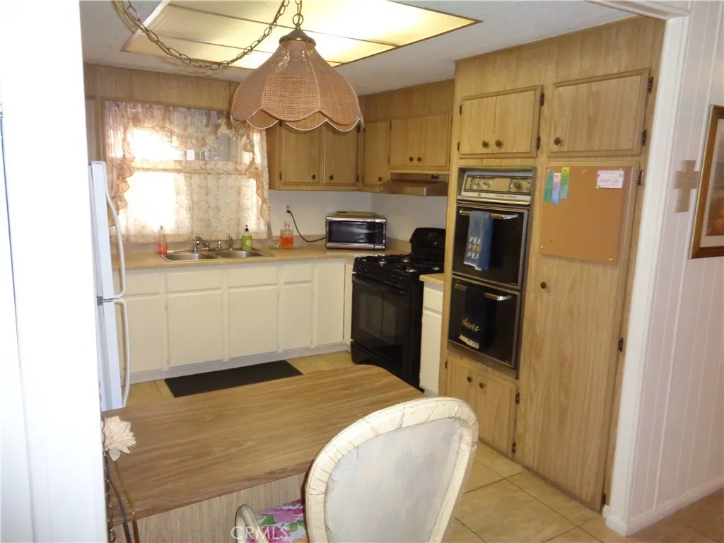 Additional image 21 of 16123 Pioneer Boulevard Unit 7, Norwalk, CA 90650