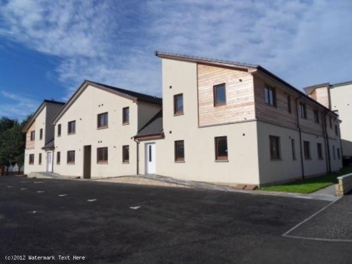 2 bed flat to rent33 Lochside Road, Forfar DD8
