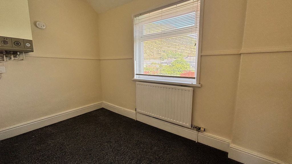 Additional image 11 of 3 bed semi-detached house to rentJersey Street, Port Talbot SA13
