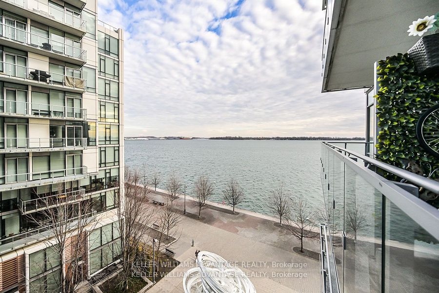 616-29 Queens Quay E, Toronto, ON, M5E 0A4