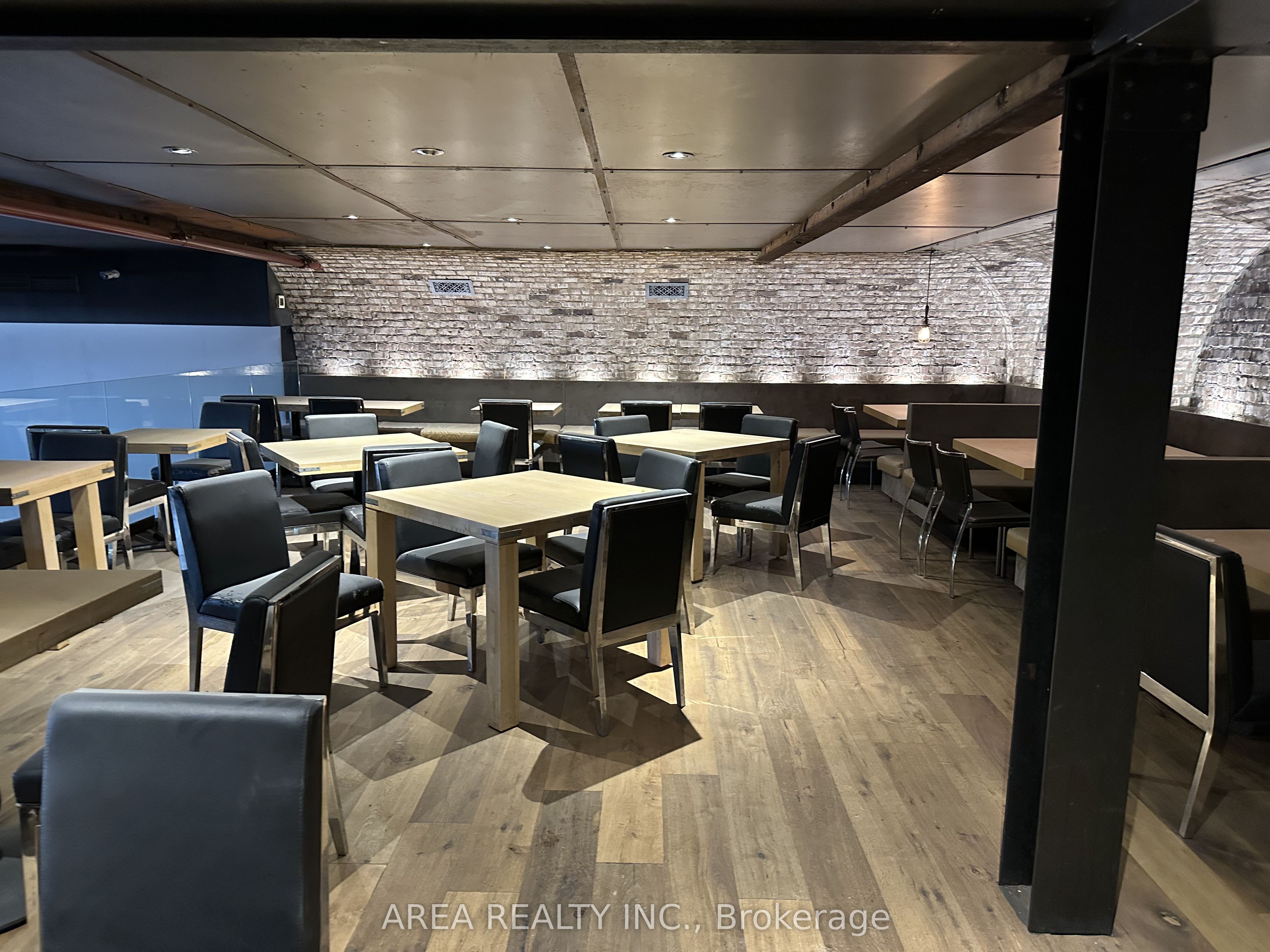 Additional image 3 of 1-2472 Yonge Street, Toronto, ON, M4P 2H5