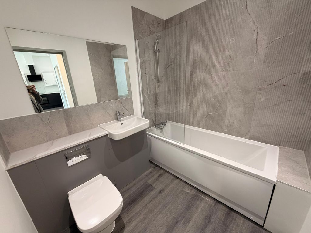 Additional image 8 of 1 bed penthouse to rentGuild House, Oundle Road, Peterborough PE2