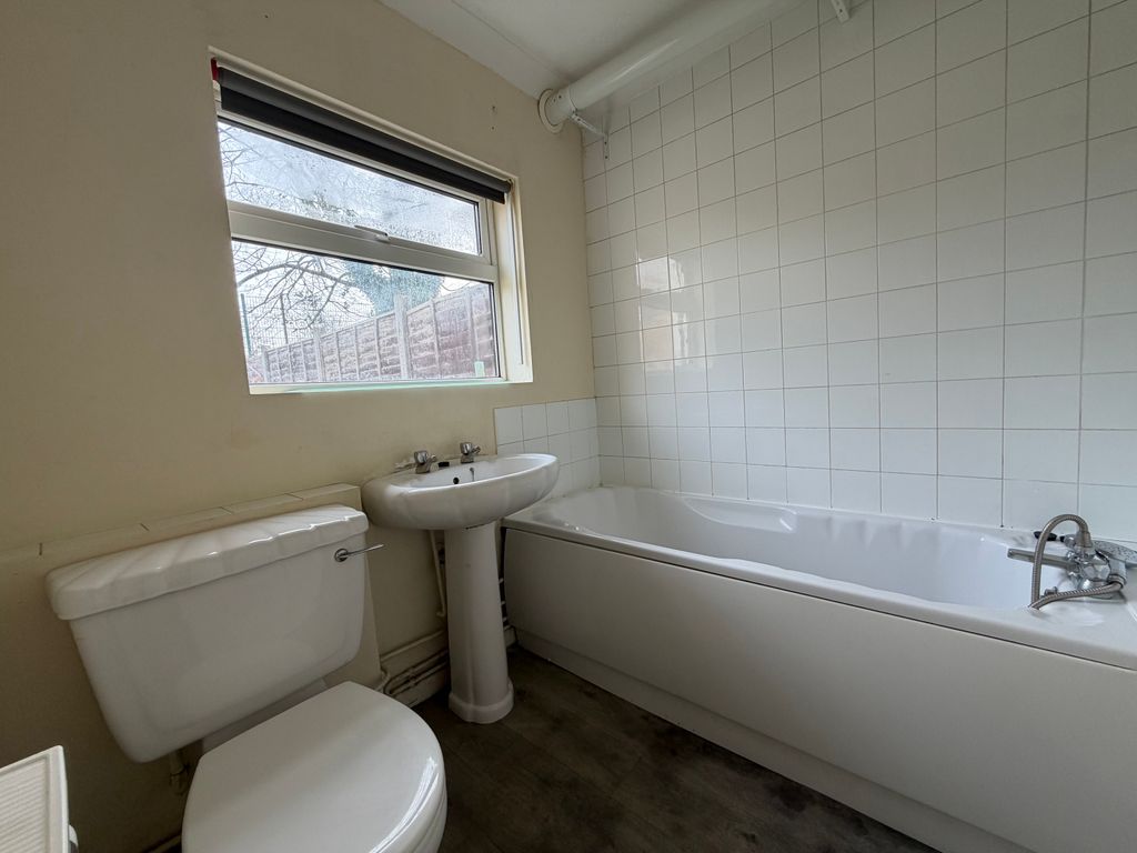 Additional image 7 of 2 bed terraced house to rentLeyton Road, Southampton SO14