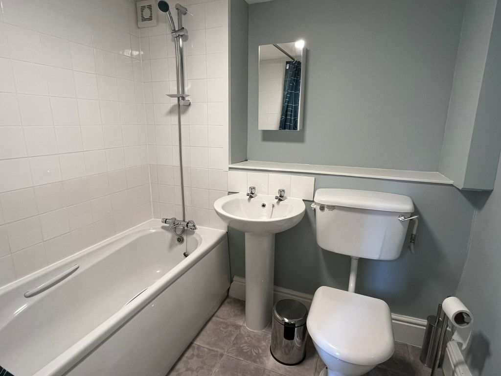 Additional image 5 of 1 bed flat to rentFlat 1 St. Mary's Church Hall, St Mary's Street, Haverfordwest, Pembrokeshire SA61