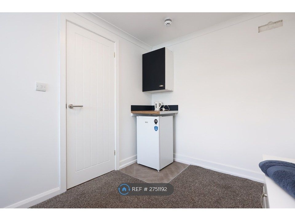 Additional image 16 of Room to rentNew St, Burry Port SA16