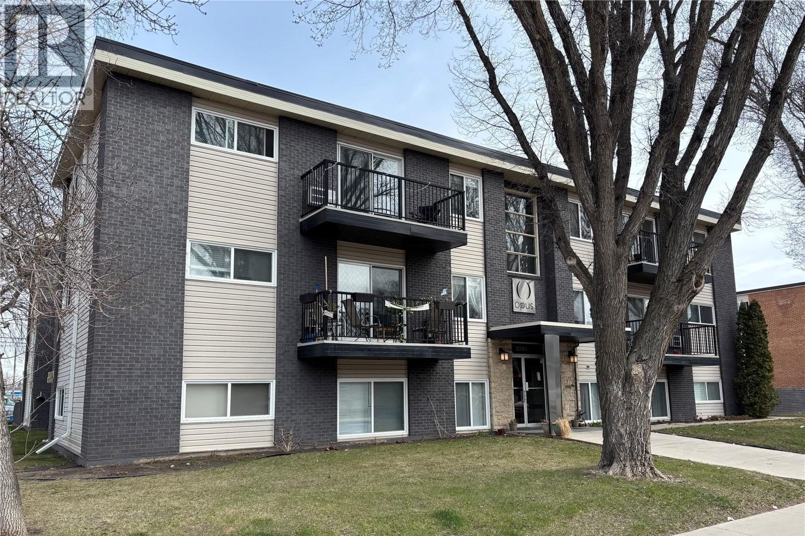 Additional image 7 of 2-2301 7th Street E, Saskatoon, SK, S7H1A2