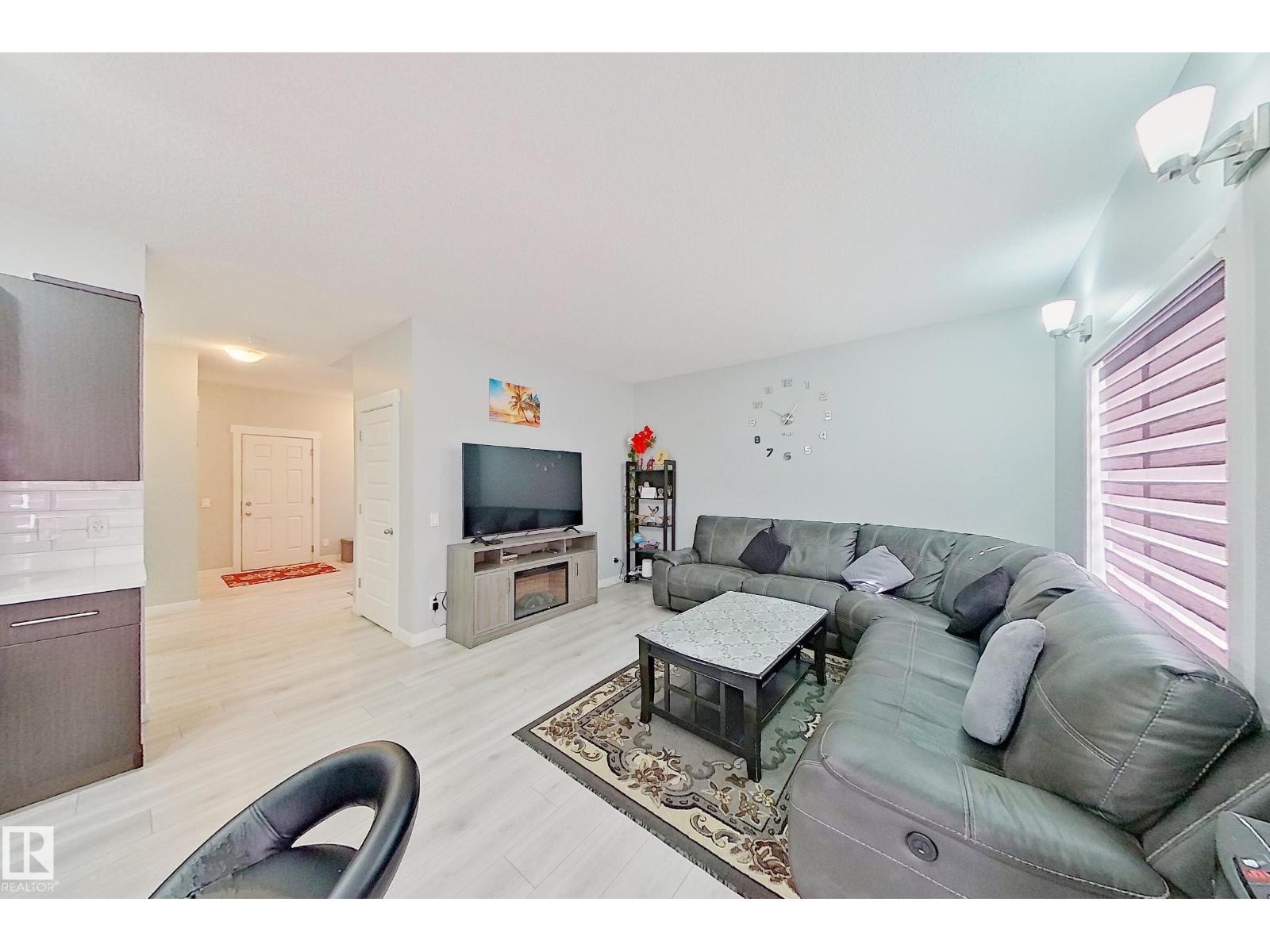 Additional image 4 of 1221 27 Street NW, Edmonton, AB, T6T2J3