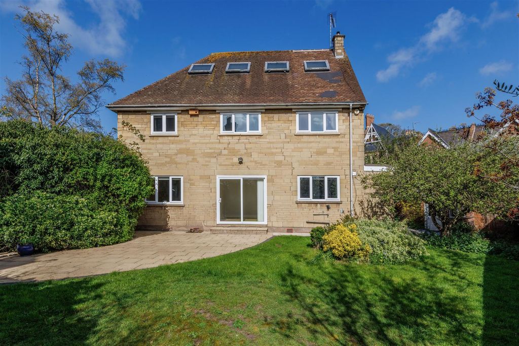 Additional image 20 of 4 bed property to rentUnion Road, Leamington Spa CV32