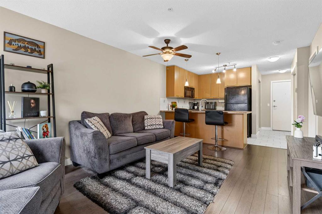 248-35 Richard Court SW, Calgary, AB, T3E 7N9