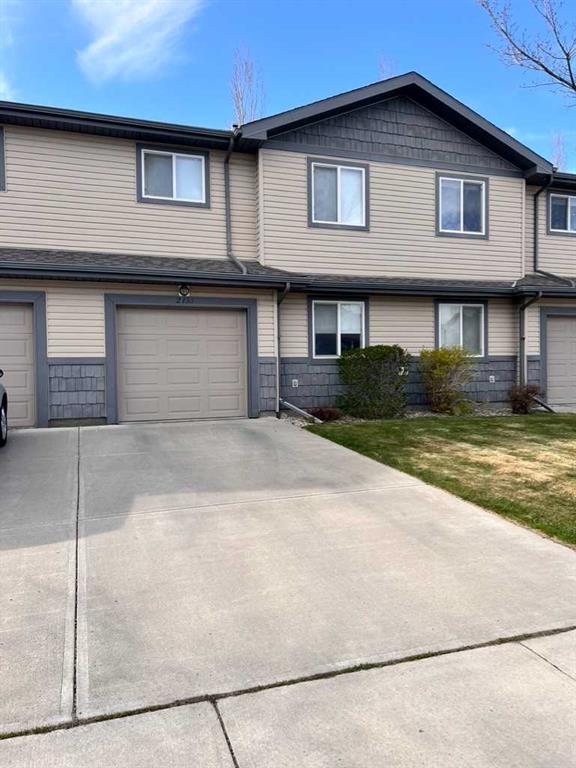 Additional image 2 of 2-153 Silkstone Road W, Lethbridge, AB, T1J 3Y6