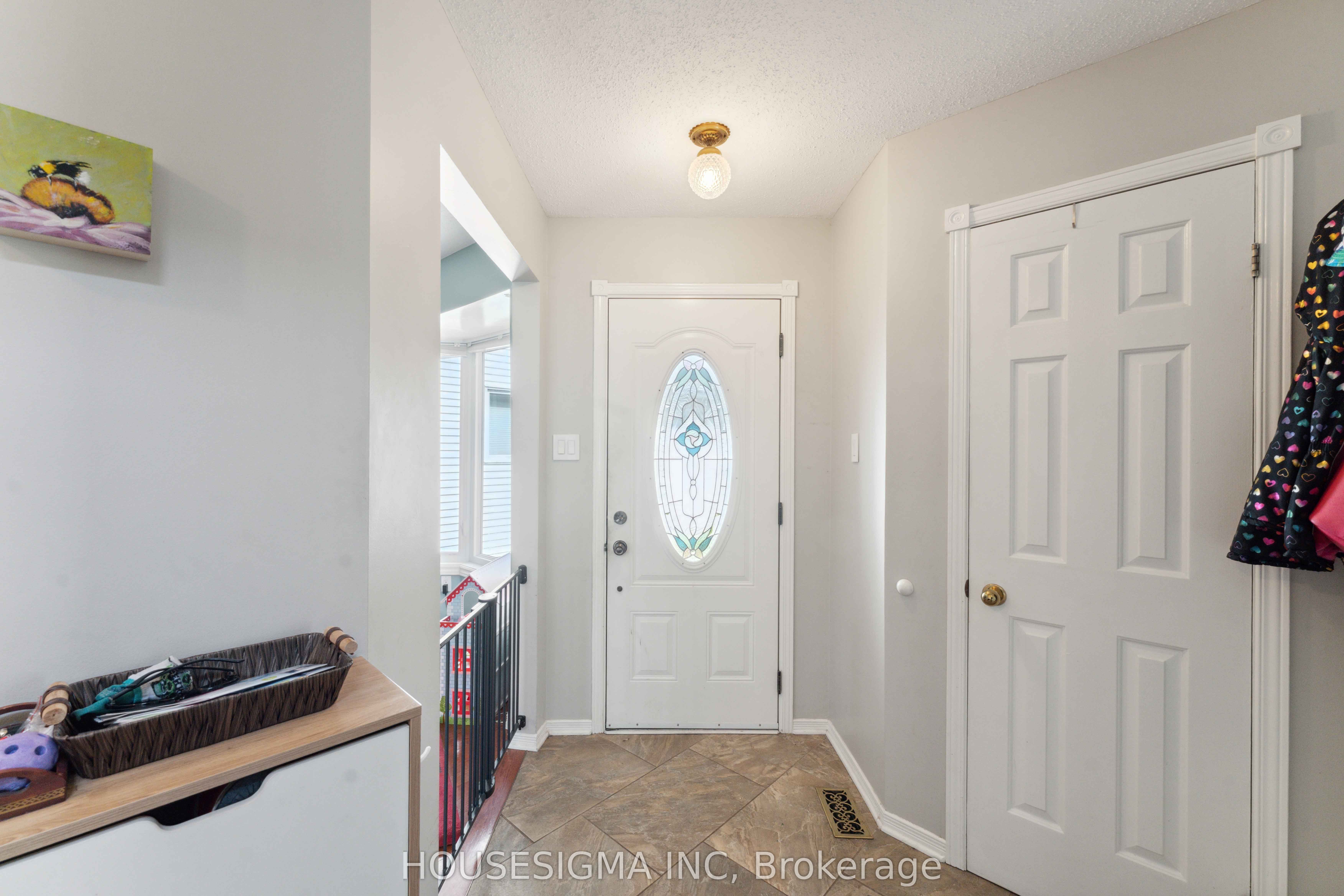 Additional image 3 of 1278 Gregory Court, Ottawa, ON, K1J 9B2