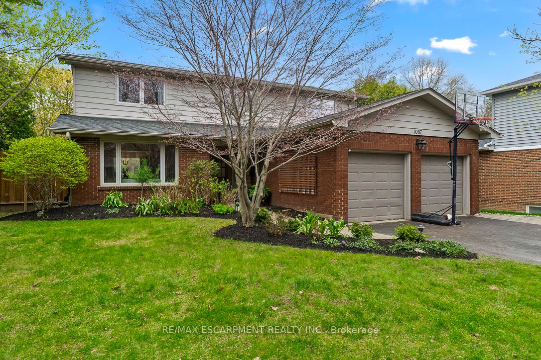 Additional image 2 of 1067 Fair Birch Drive, Mississauga, ON, L5H 1M4