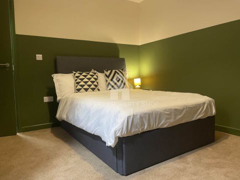 En-Suite Room, Commercial Avenue, Beeston NG9, Room to rent