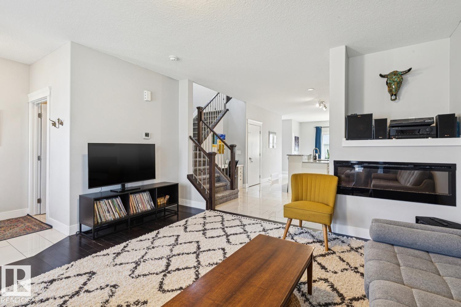 Additional image 6 of 9919 79 Street NW, Edmonton, AB, T6A3G2