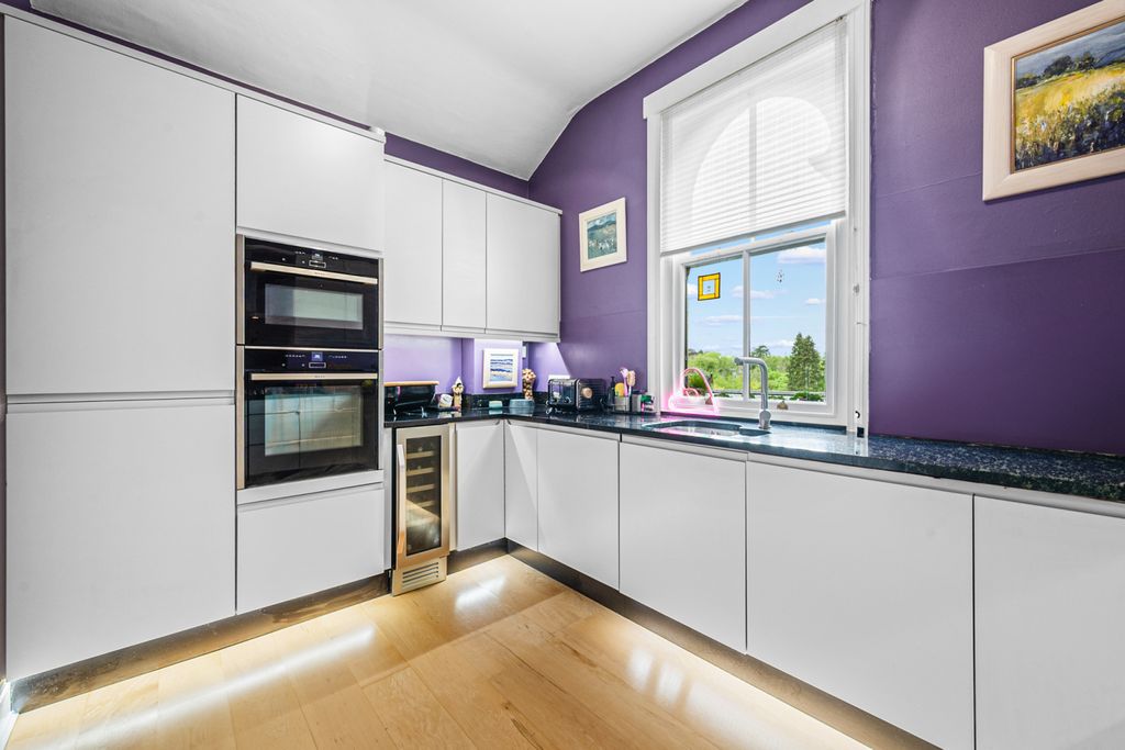 Additional image 2 of 2 bed flat for saleDaveylands, Wilmslow, Cheshire SK9