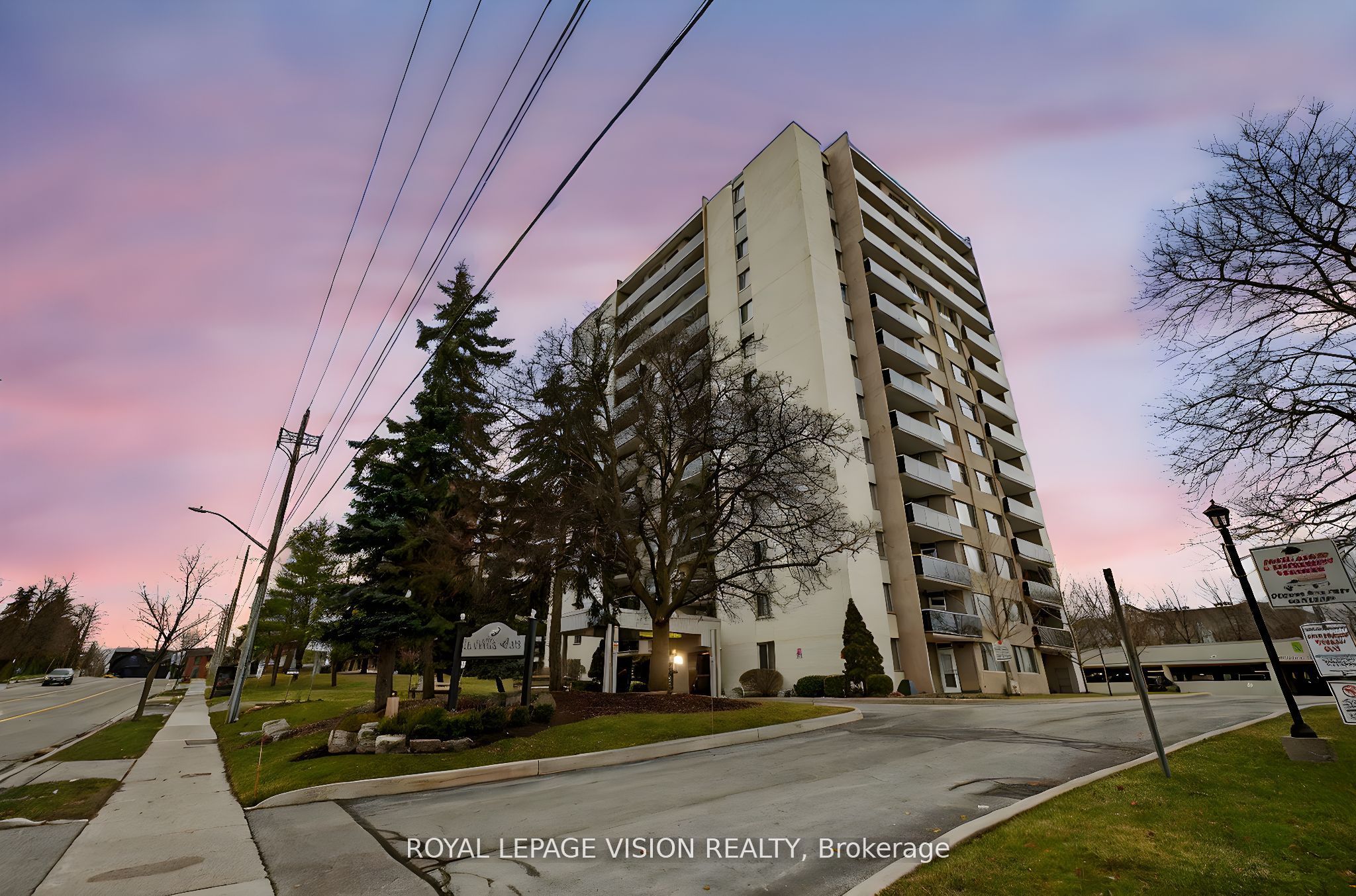 1002-81 Millside Drive, Milton, ON, L9T 3X4 photo 2