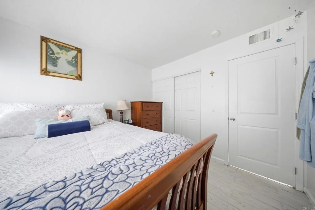Additional image 23 of 341 N Melrose Drive Unit E, Vista, CA 92083
