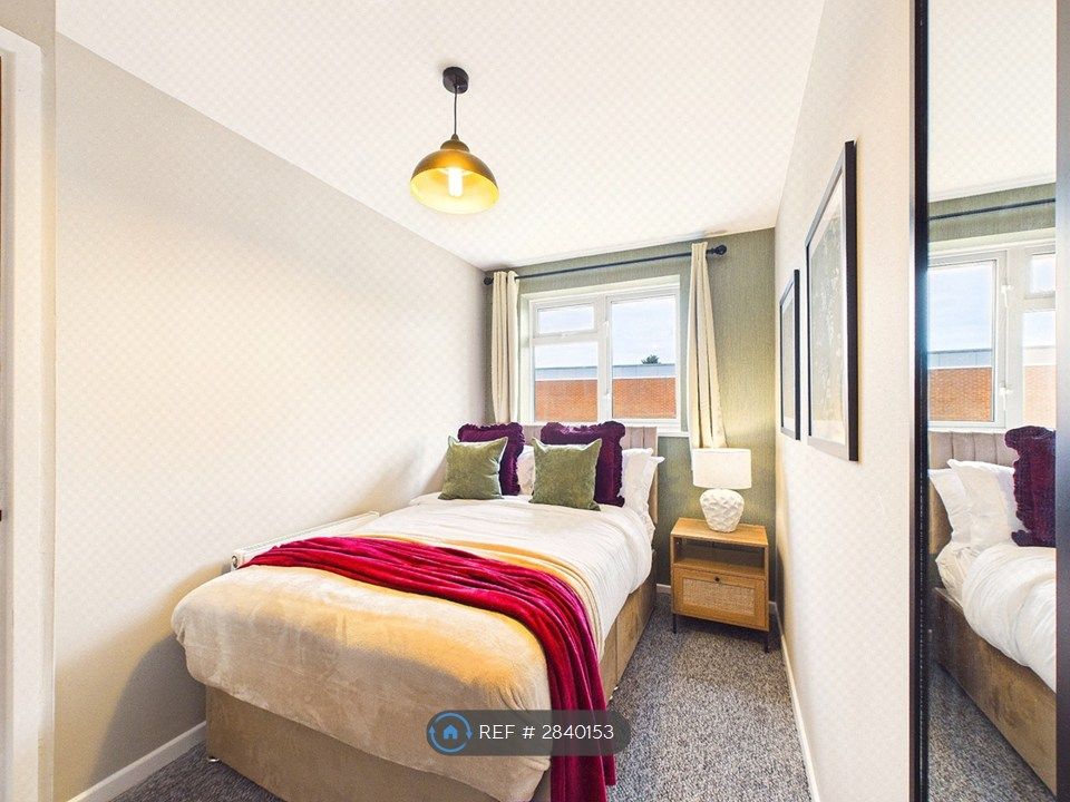 Additional image 18 of 5 bed terraced house to rentLincoln Close, Tewkesbury GL20