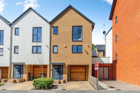 Aspen Drive, Bristol BS10