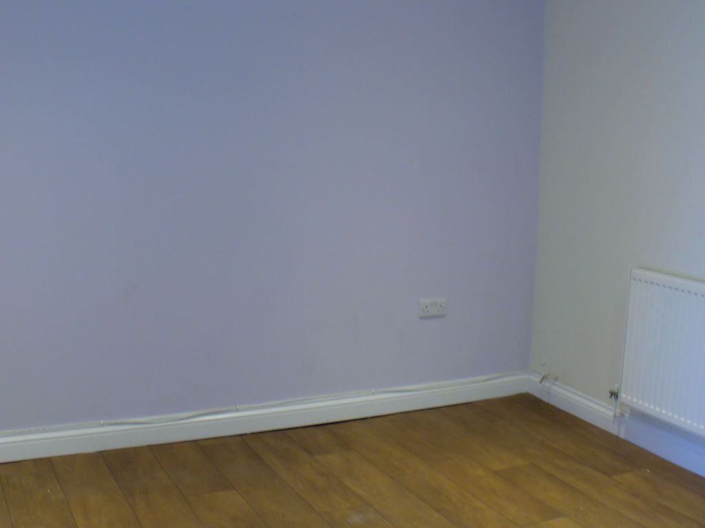 Additional image 4 of 3 bed flat to rentMarket Street, Holyhead LL65
