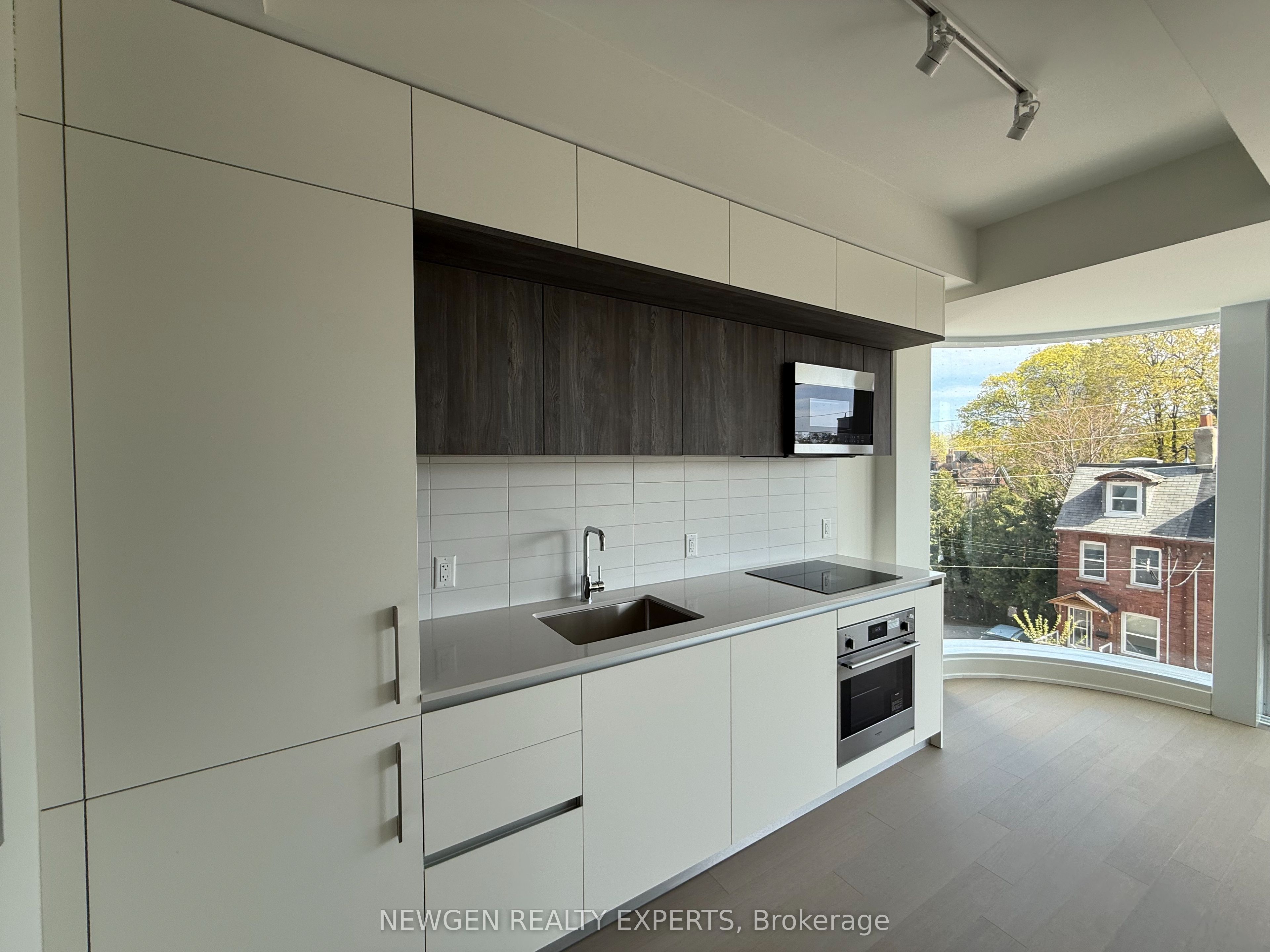 Additional image 5 of 301-322 Dupont Street, Toronto, ON, M5R 0E3