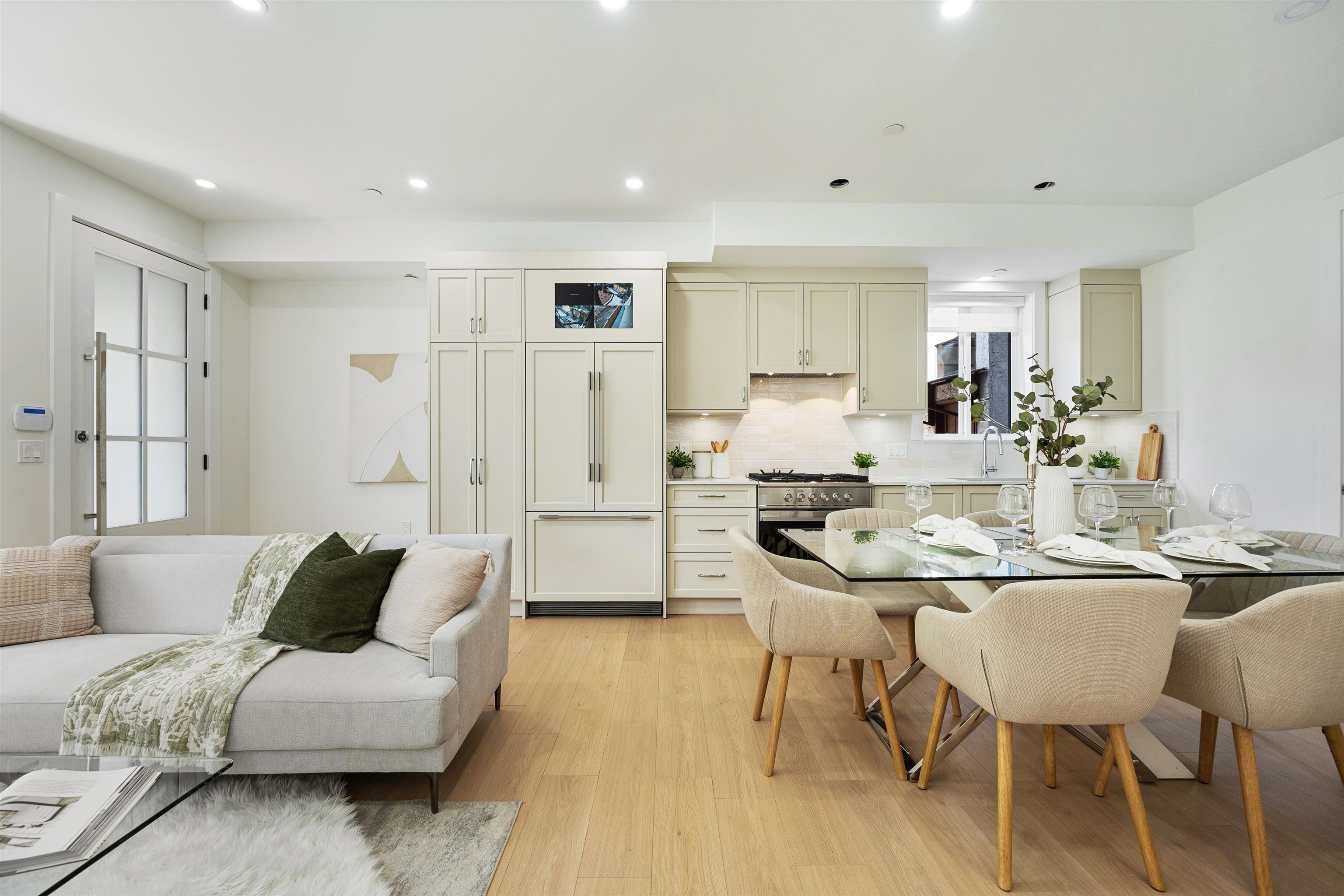 Additional image 2 of 1-2447 41 Avenue E, Vancouver, BC, V5R 2W2