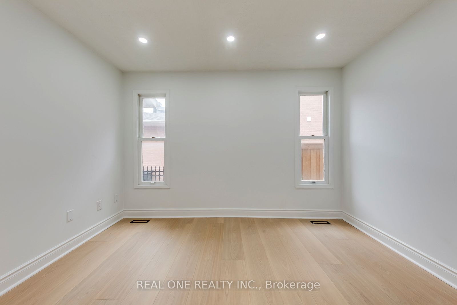 Additional image 5 of 655 Paragon Place E, Mississauga, ON, L5B 2Z6