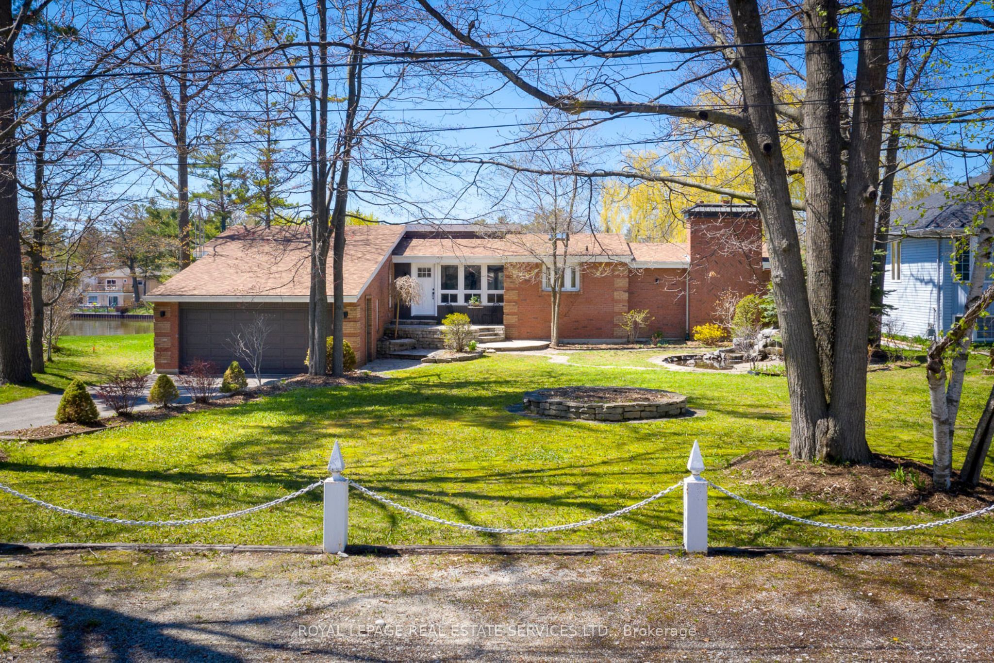 90 Edgewater Road, Wasaga Beach, ON, L9Z 2W3