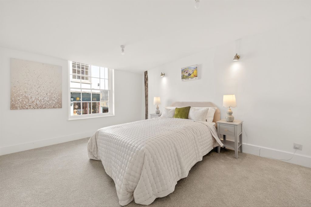 Additional image 13 of 3 bed flat for saleHigh Street, Ross-On-Wye, Herefordshire HR9
