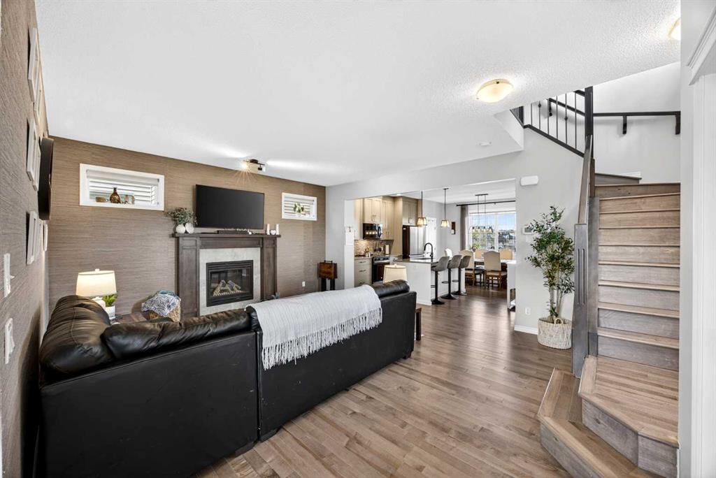 Additional image 5 of 106 Sagewood Drive SW, Airdrie, AB, T4B 2P1