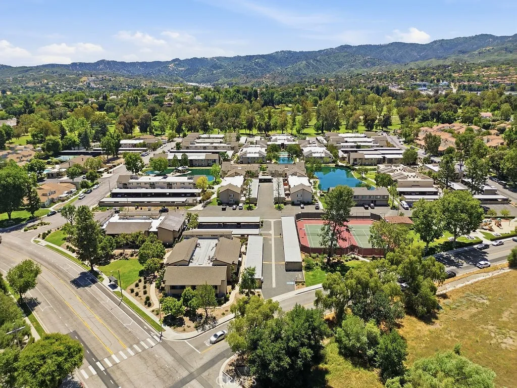 Additional image 30 of 24430 W Nicklaus Drive Unit L2, Valencia, CA 91355