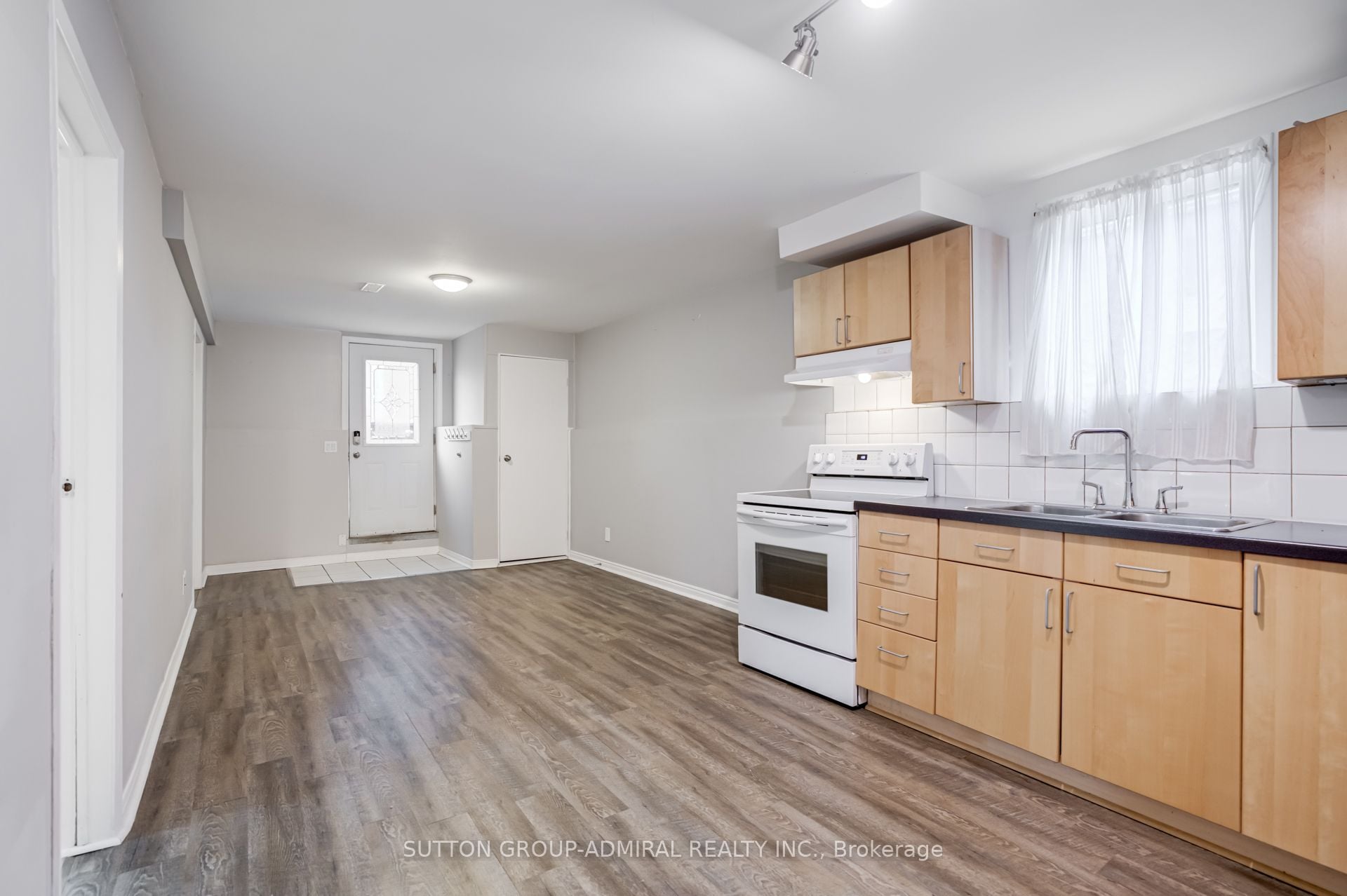 Additional image 6 of Bsmt-113 Back Street, Bradford West Gwillimbury, ON, L3Z 1W8