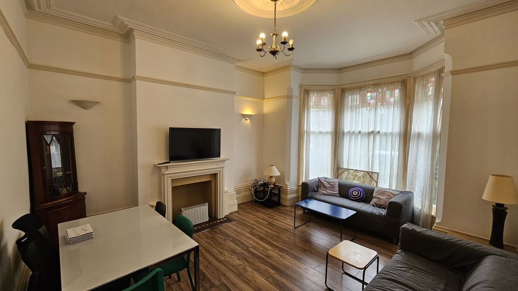 Additional image 3 of 6 bed terraced house to rentAshleigh Road, Leicester LE3