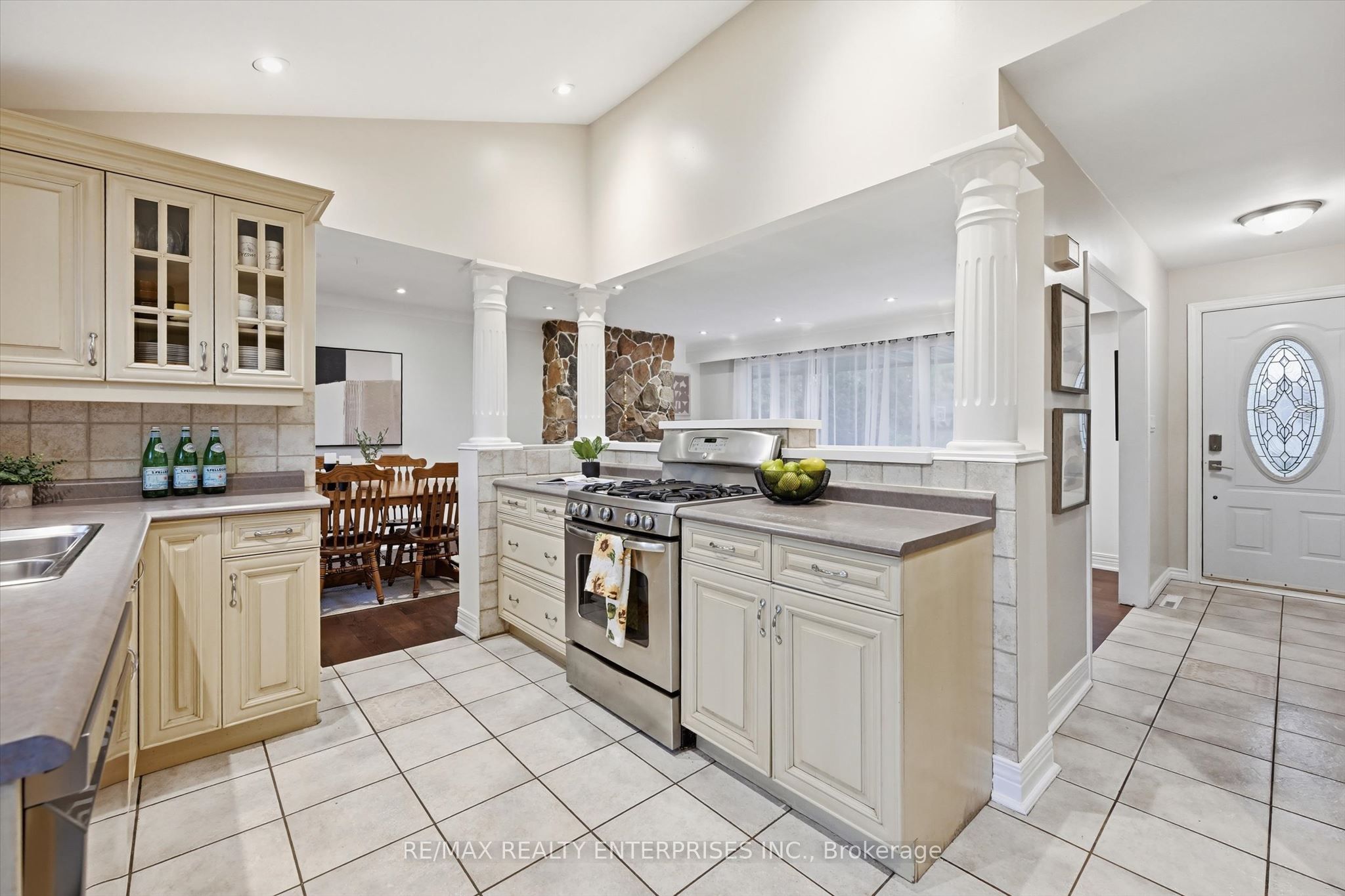 Additional image 5 of 5187 Carousel Court, Burlington, ON, L7L 3W7