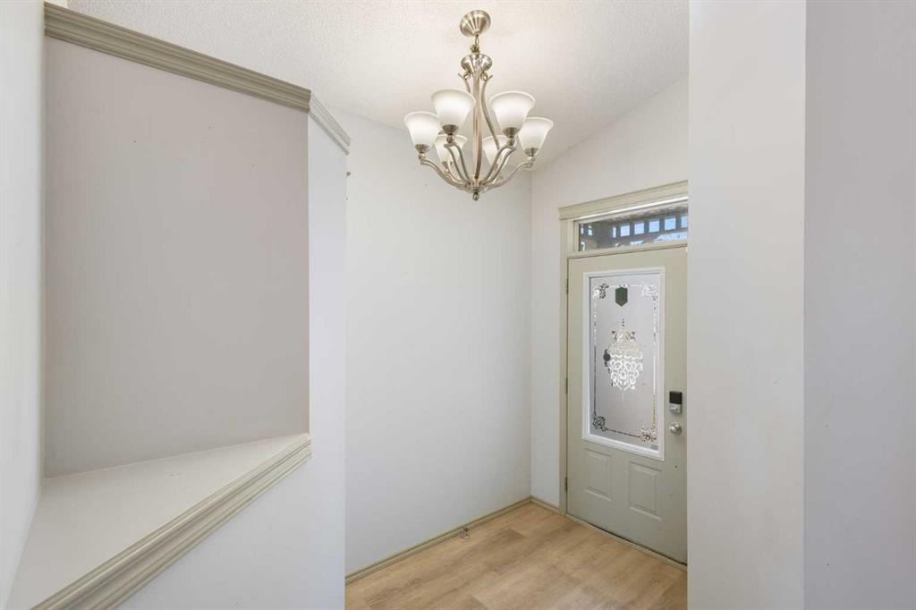 Additional image 4 of 252 Prestwick Heights SE, Calgary, AB, T2Z 4K3